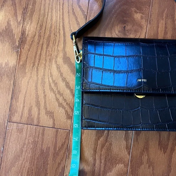 JW PEI Black Croc Embossed Shoulder Bag - Picture 3 of 6